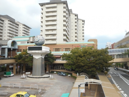 ＪＲ芦屋　ラポルテ東館