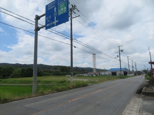 貸土地/三木吉川　県道20号沿い　事業用　貸土地