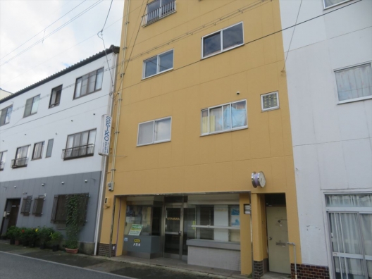 篠山城北　本町通り　元時計・眼鏡店　１棟貸し　店舗付住宅