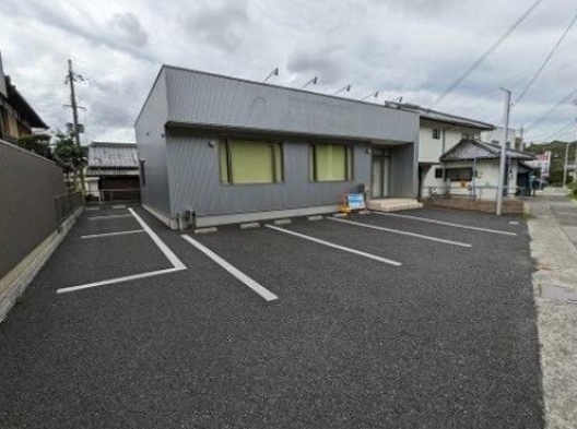 新西脇　国道427号　元営業所　木造一戸建　貸店舗・事務所