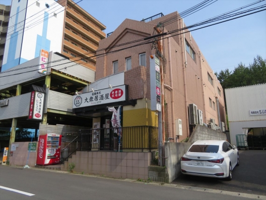 伊川谷　アミパラ伊川谷店の前　１Ｆ　居酒屋　居抜き店舗