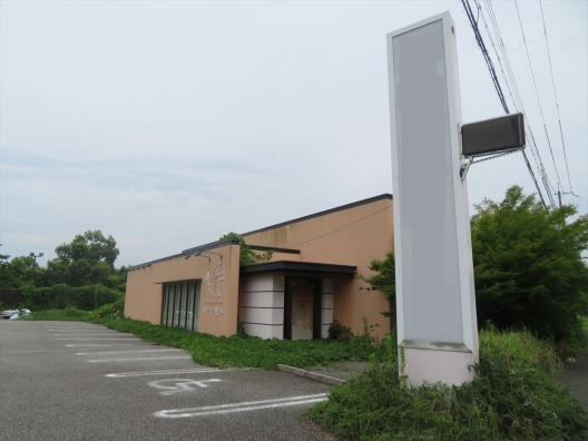 川西多田　県道12号　飲食店向き　鉄骨平家一戸建　貸店舗