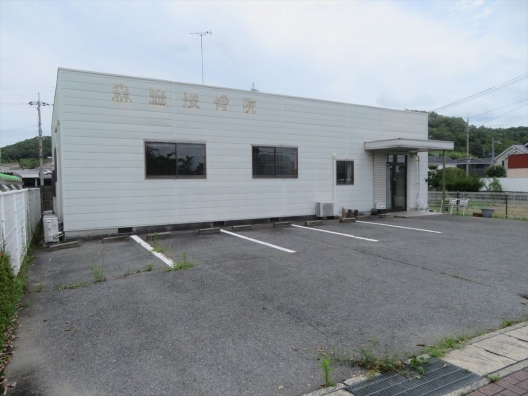 加西北条　県道24号　元整骨院　店舗付住宅