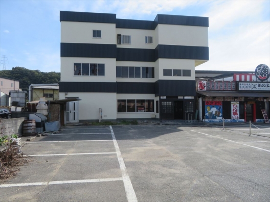 姫路御立　国道312号　鉄骨３階建　１棟貸し　貸店舗・事務所