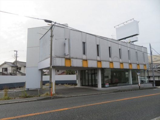 池田市　池田石橋　国道176号　元携帯ショップ　貸店舗