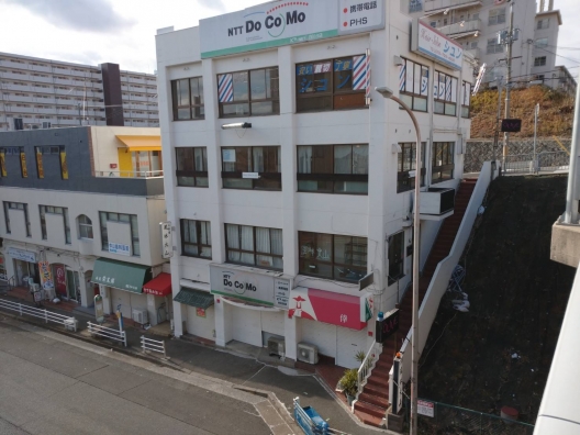 須磨白川台　バス停前　１Ｆ　居酒屋　居抜き店舗